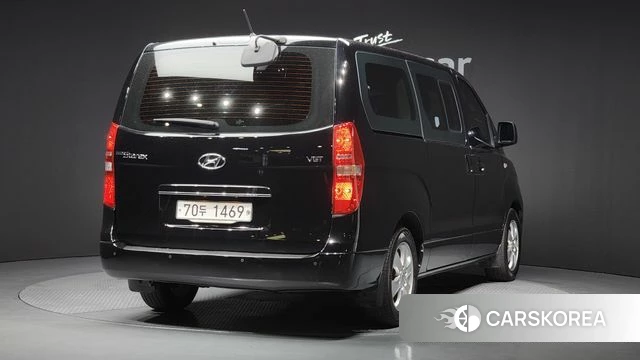 Hyundai The New Grand Starex id 3893931 из Кореи 12