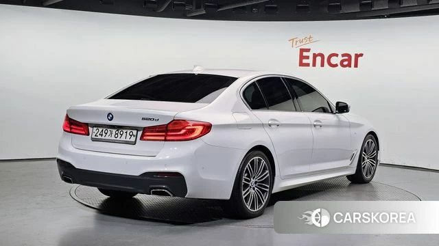 BMW 5 Series (G30) id 4446315 из Кореи 12