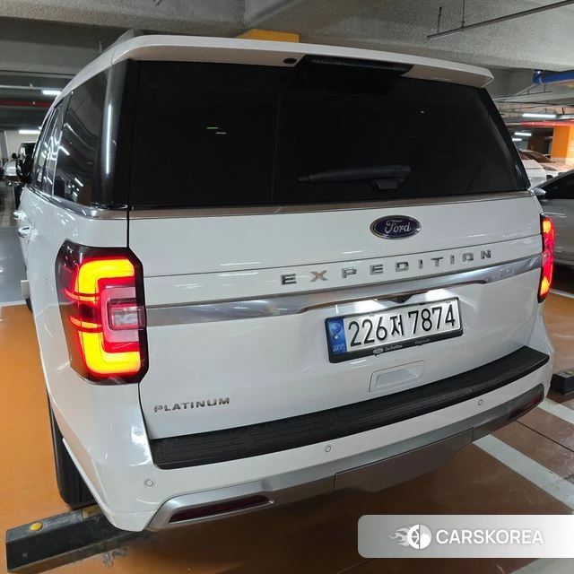 Ford Expeditation id 4624147 из Кореи 11