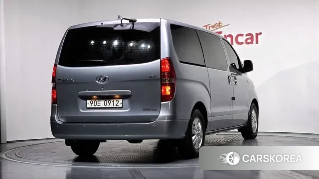 Hyundai The New Grand Starex id 3509382 из Кореи 12