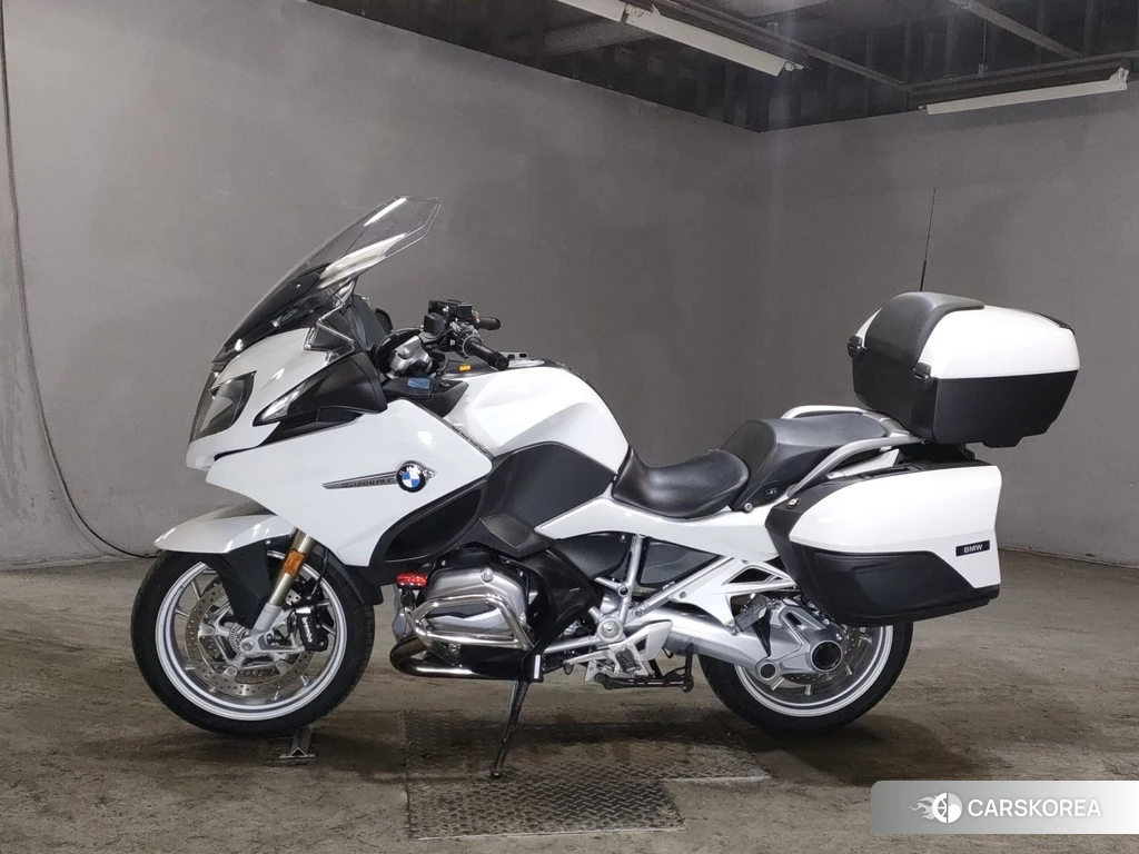 Проданный BMW R1200RT 2017 из Японии, фото 2