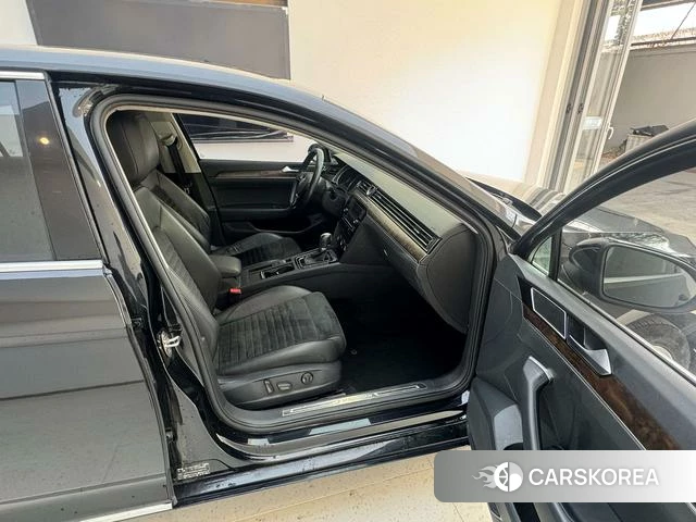 Volkswagen Magotan id 4240330 из Китая 12