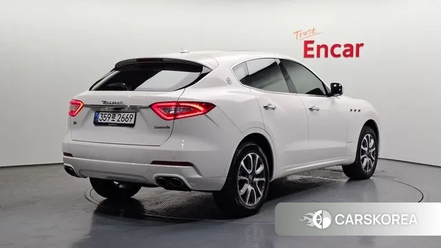 Maserati Levante id 3084603 из Кореи 12