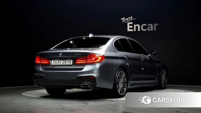 BMW 5 Series (G30) id 3449338 из Кореи 12