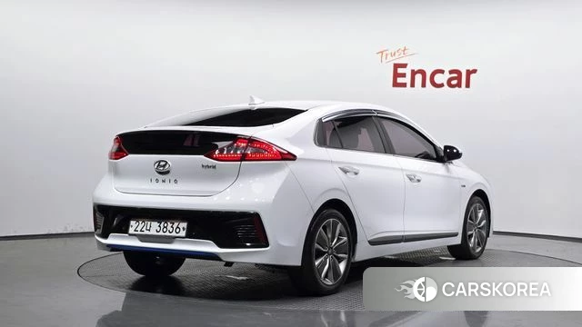 Hyundai Ionic Hybrid id 4397888 из Кореи 12