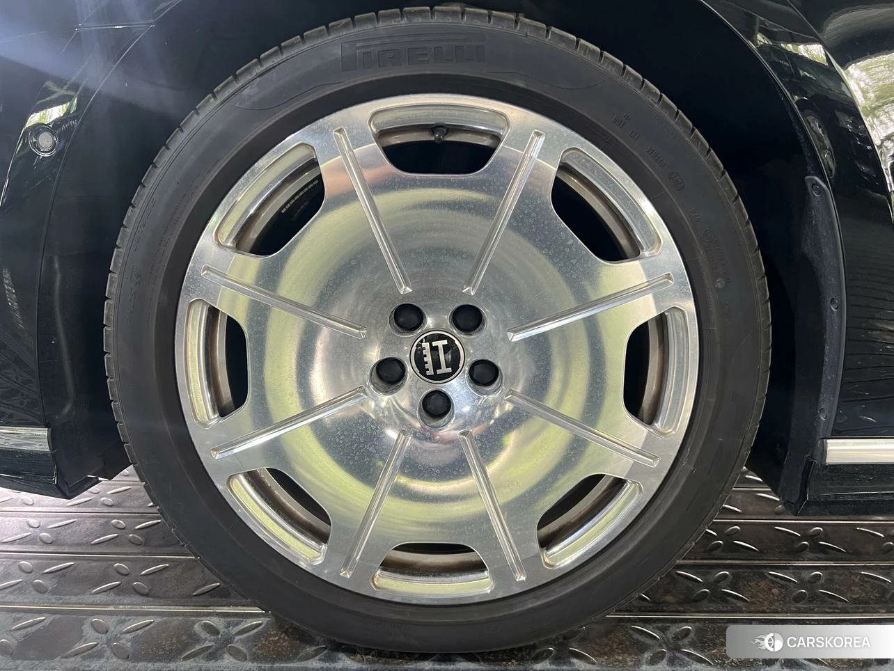 Audi A8 id 4473949 из Китая 12