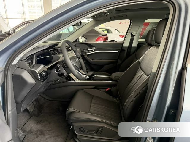 Audi e-tron id 3920668 из Китая 7