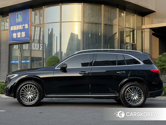 Mercedes-Benz GLC 2025 Черный из Китая, фото 5