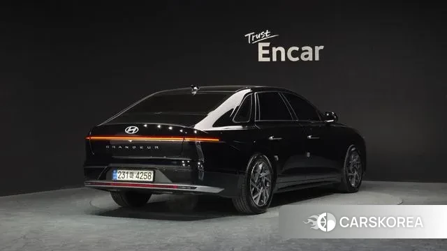 Hyundai Grandeur Hybrid (GN7) id 3377783 из Кореи 12