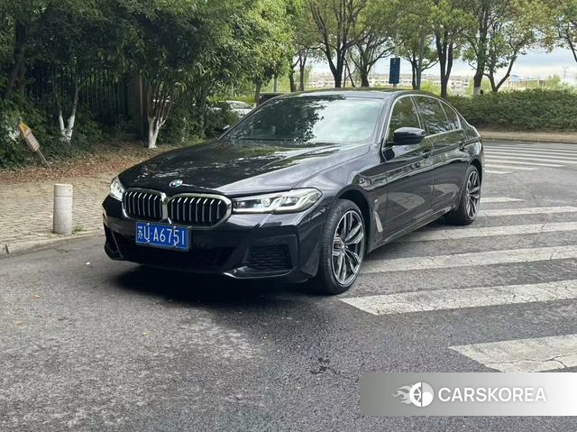 BMW 5 series 2022 Черный из Китая, фото 5