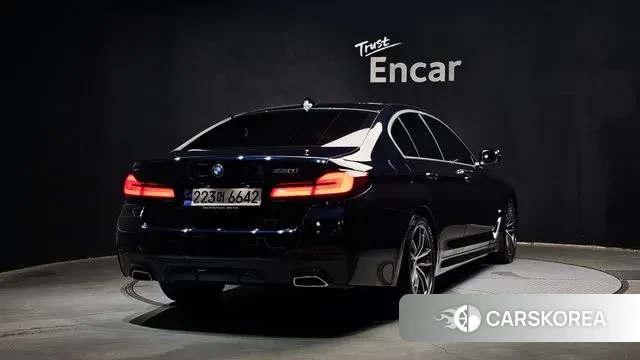 BMW 5 Series (G30) id 3058371 из Кореи 12