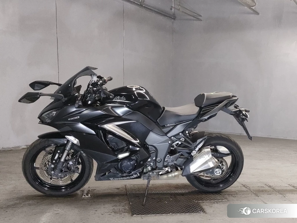 Проданный Kawasaki NINJA 1000 2019 из Японии