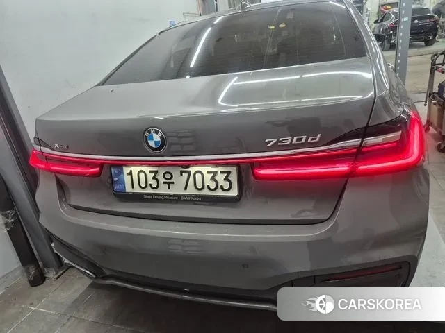 BMW 7 Series (G11) 2021 Цвет тростника из Кореи, фото 2