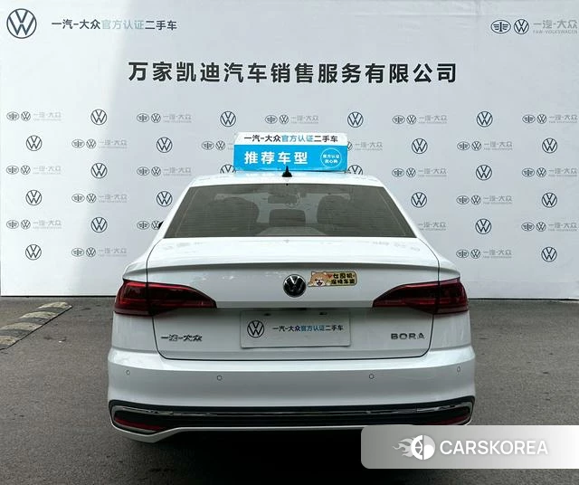 Volkswagen Bora id 4259593 из Китая 12