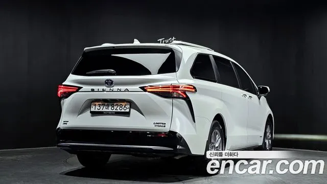 Toyota Sienna 4th Generation id 2711703 из Кореи 12