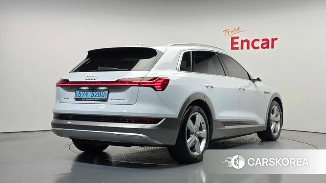 Audi e-Tron id 4740808 из Кореи 12
