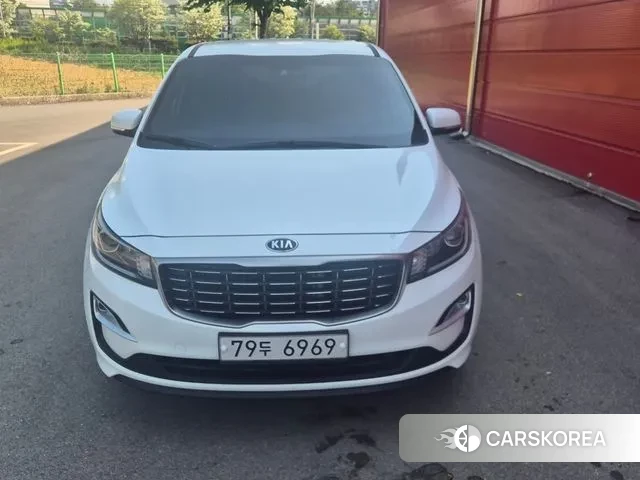 Kia The New Carnival 2019 Белый из Кореи, фото 6