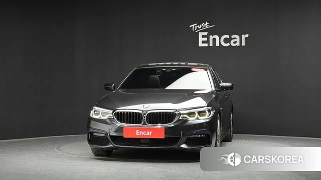 BMW 5 Series (G30) id 4943751 из Кореи 12