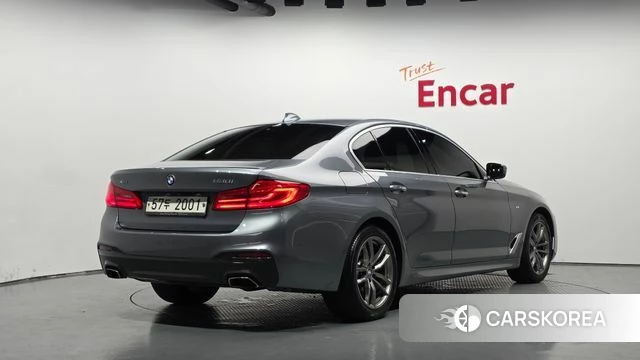 BMW 5 Series (G30) id 4907838 из Кореи 12