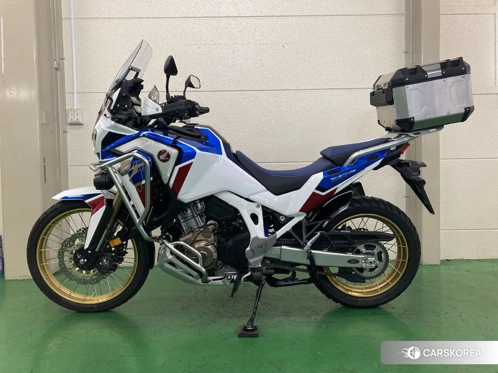 Проданный Honda CRF1100L AFRICA TWIN ADV ES DCT 2019 из Японии, фото 2