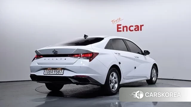 Hyundai Avante (CN7) id 3428389 из Кореи 12