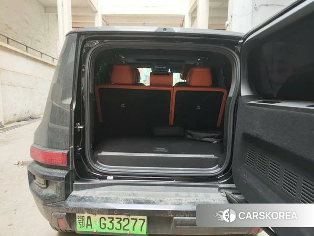 Tank 700 Hi4-T 2025 Темно-серый из Китая, фото 2