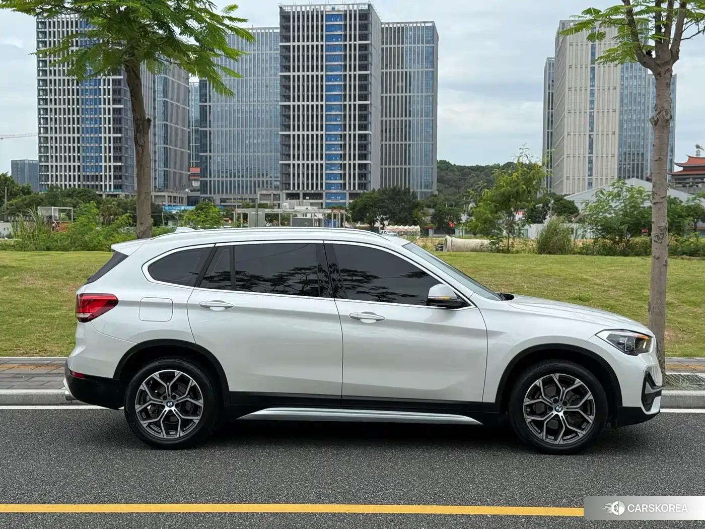 BMW X1 2021 Белый из Китая, фото 4