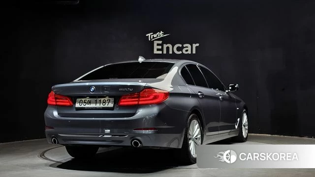 BMW 5 Series (G30) id 3829375 из Кореи 12