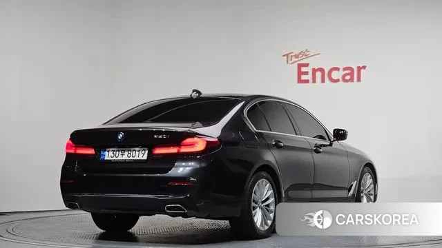 BMW 5 Series (G30) id 3711972 из Кореи 12