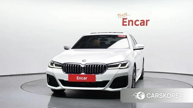BMW 5 Series (G30) id 4489594 из Кореи 12