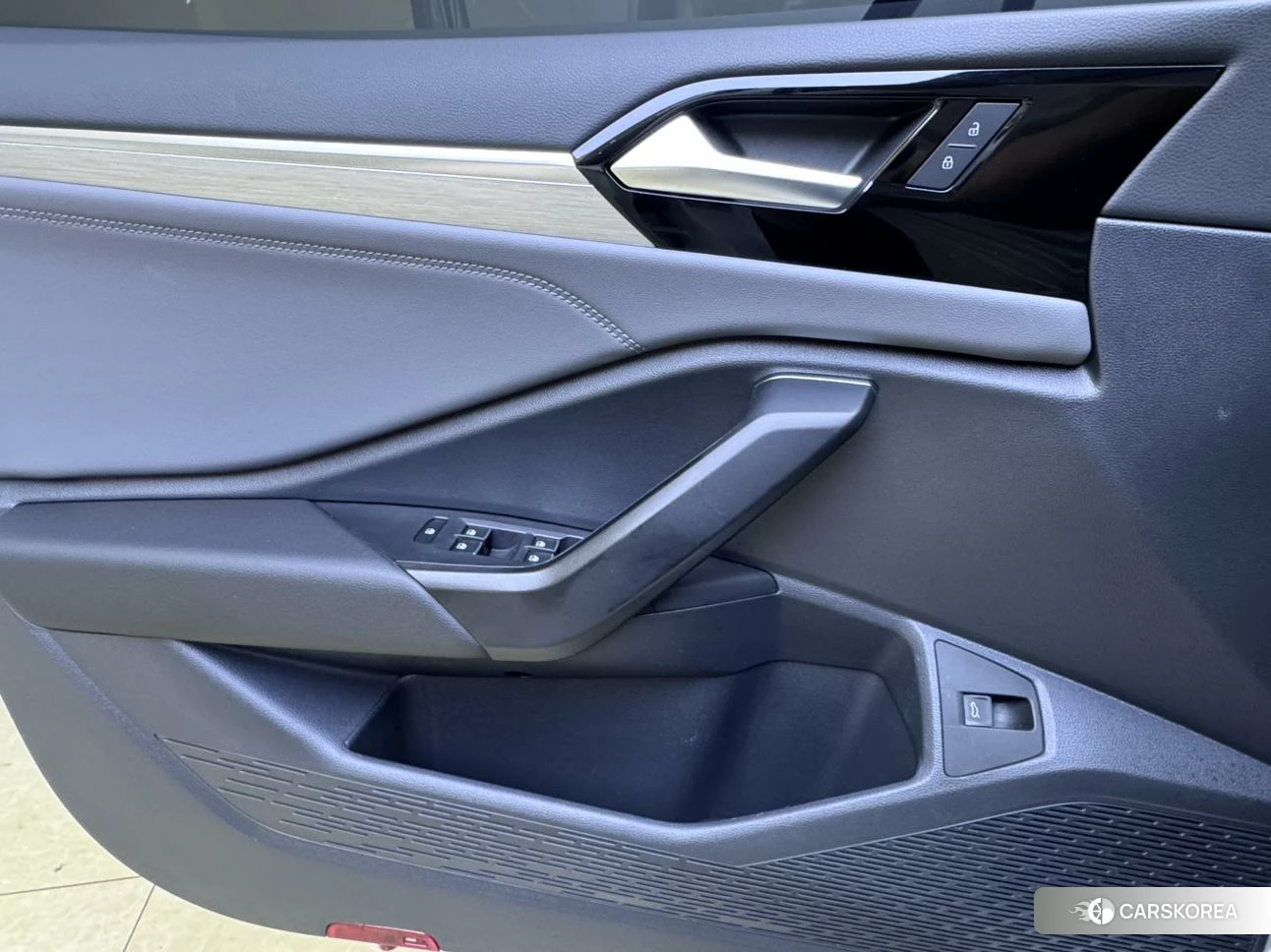 Volkswagen Sagitar id 4515022 из Китая 12