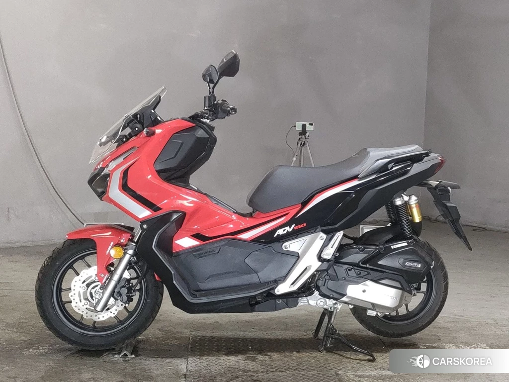 Проданный Honda ADV150 2019 из Японии