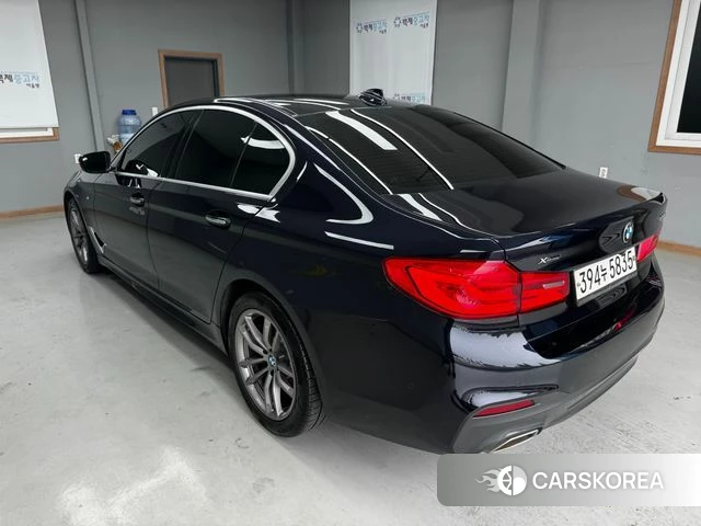 BMW 5 Series (G30) id 4907819 из Кореи 12