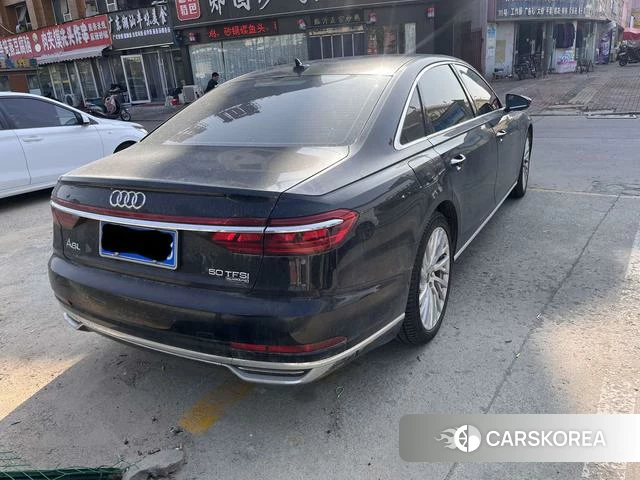 Audi A8 2022 Черный из Китая, фото 2