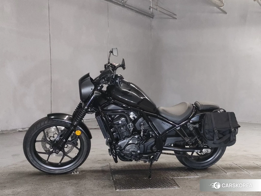 Проданный Honda REBEL 1100 DCT 2022 из Японии, фото 2