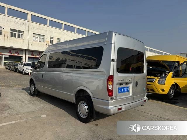 Chase Xintu V80 2024 Серебристо-серый из Китая, фото 2