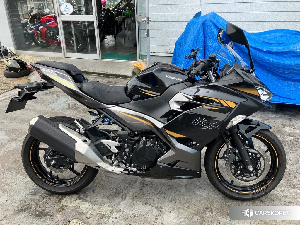 Проданный Kawasaki Ninja 400-2 2022 из Японии