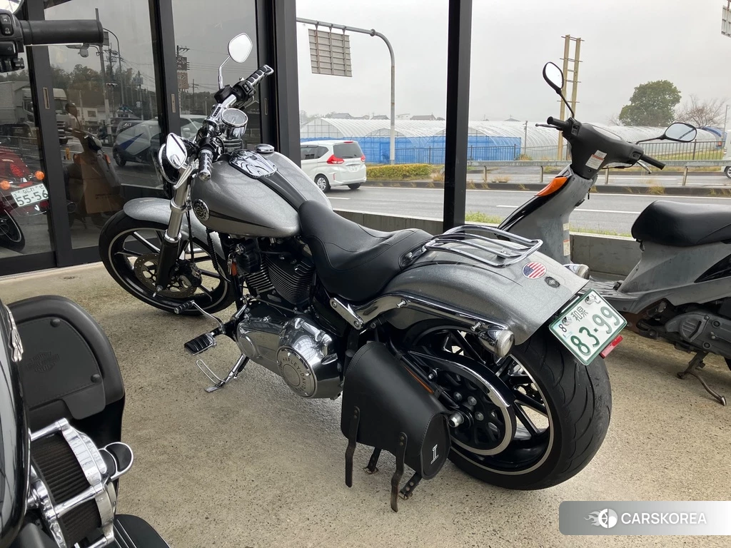 Проданный Harley-Davidson Softail Breakout FXSB 2015 из Японии, фото 2
