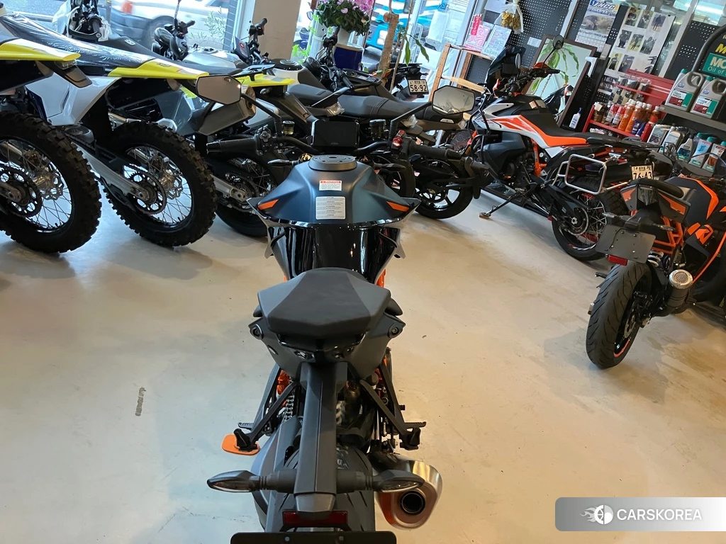 Проданный KTM 1290 SUPER DUKE R 2022 из Японии, фото 2