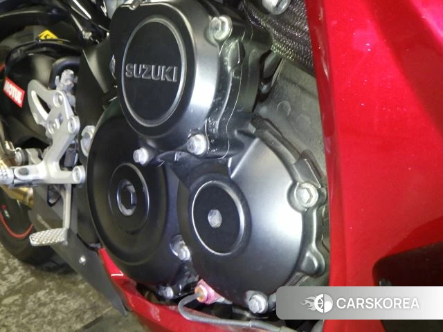 Engine photo