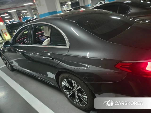 Mercedes-Benz E-Class W214 2024 Серый из Кореи, фото 4