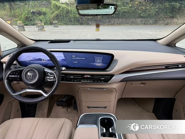 Buick century 2024 Темно-серый из Китая, фото 6