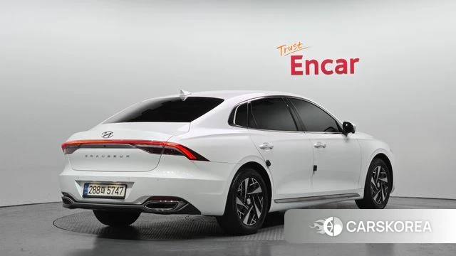 Hyundai The New Grandeur IG Hybrid id 3799745 из Кореи 12