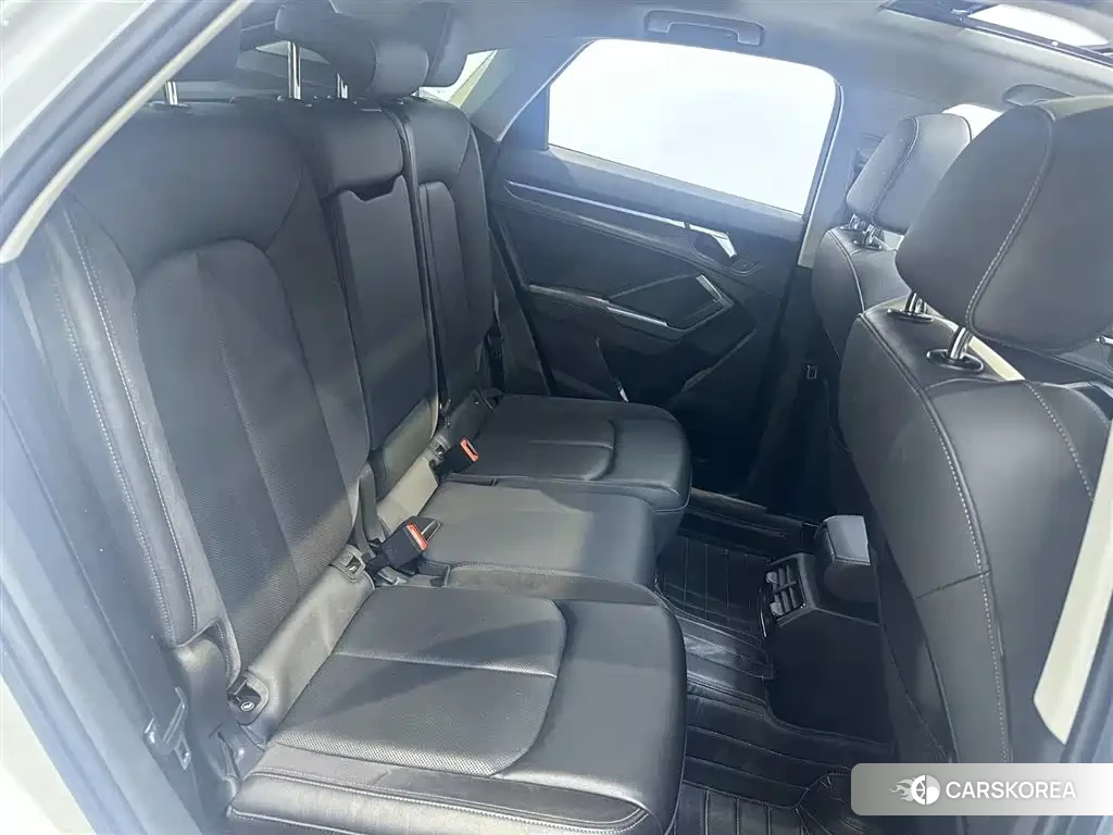 Audi Q3 Sportback 2023 Белый из Китая, фото 2