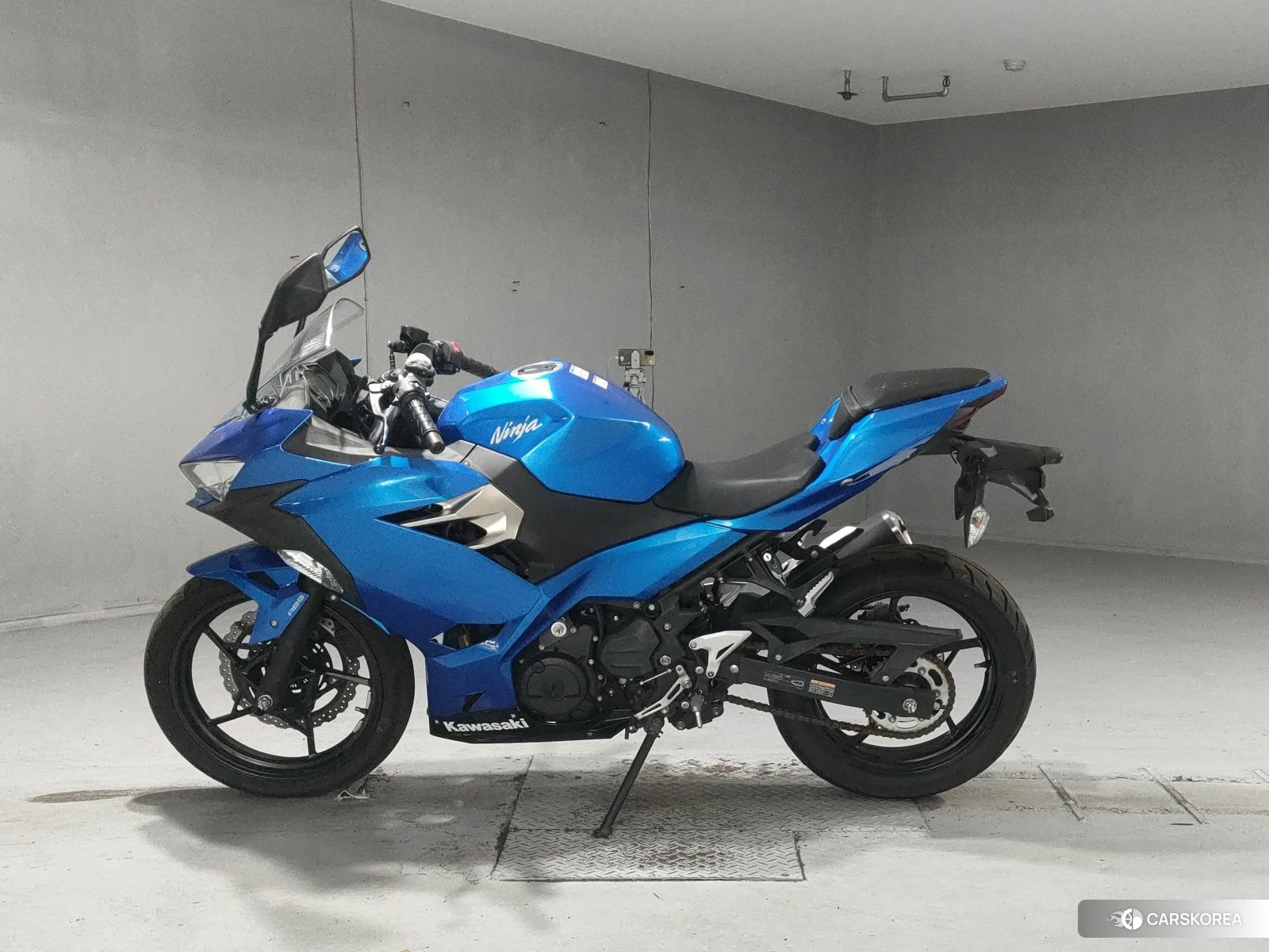 Проданный Kawasaki NINJA 250 2018 из Японии, фото 3