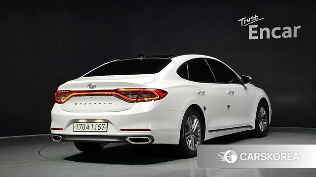 Hyundai Grandeur IG id 4378087 из Кореи 12