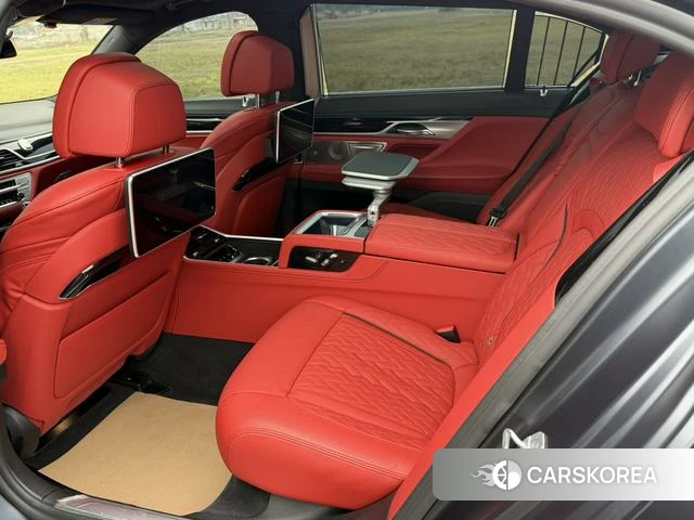 BMW 7 series id 4242191 из Китая 12