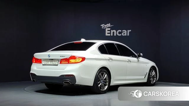 BMW 5 Series (G30) id 4536833 из Кореи 12