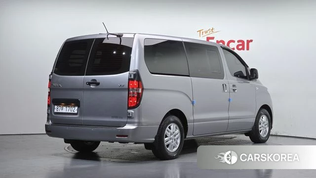 Hyundai The New Grand Starex id 4477295 из Кореи 12