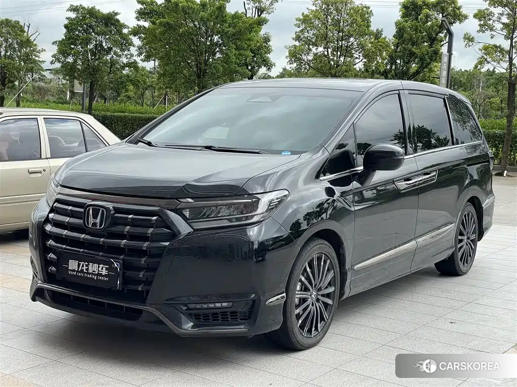 Honda Elysion 2024 Черный из Китая, фото 2